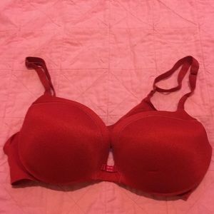 Red VS Bra - Prefect for the holidays!
